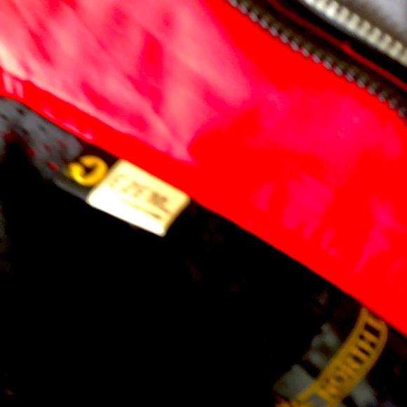 Red jacket - Picture 5 of 6